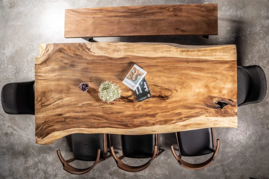 HC Mobiliario de madera y ebanisteria