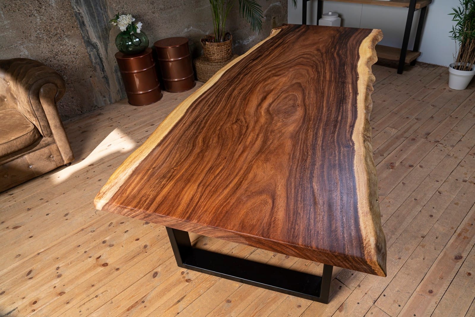 HC Mobiliario de madera y ebanisteria