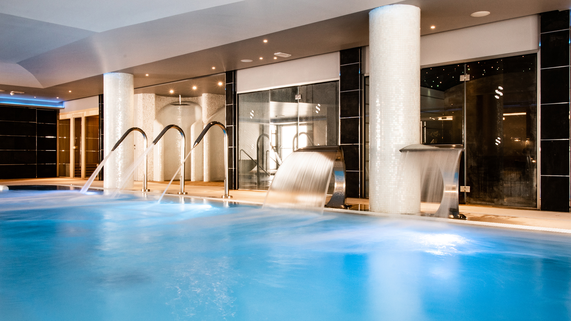 AQA Pool